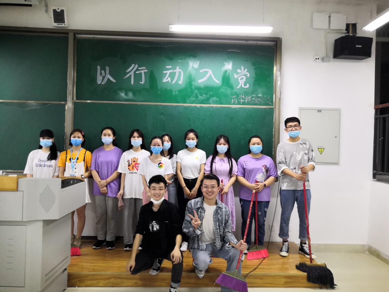 图片2.jpg 图片2.jpg