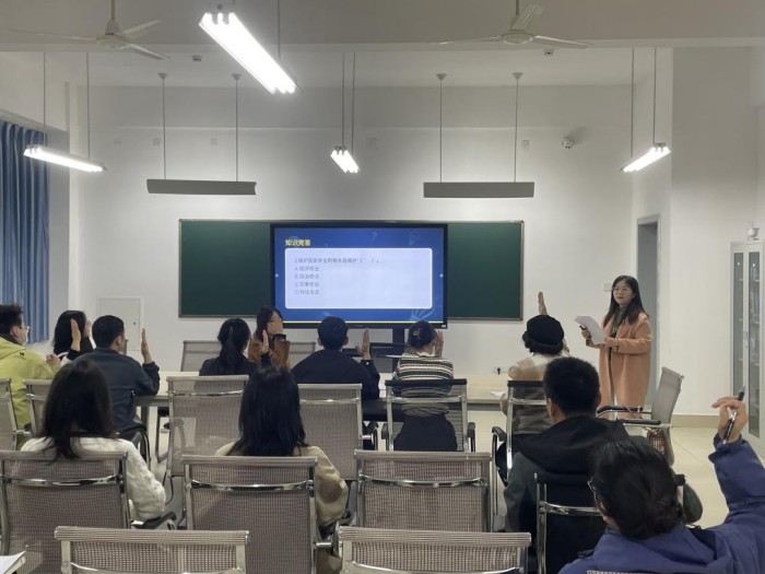 图片2.jpg 图片2.jpg