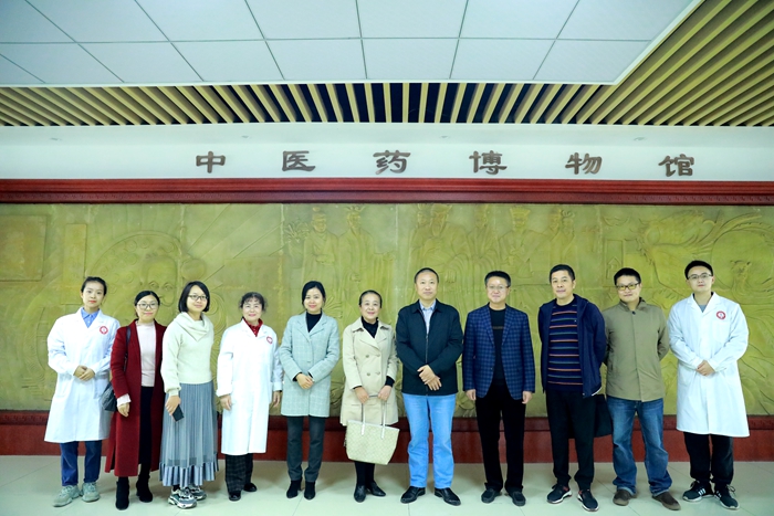 \\tsclient\E\1103社科联3.jpg \\tsclient\E\1103社科联3.jpg