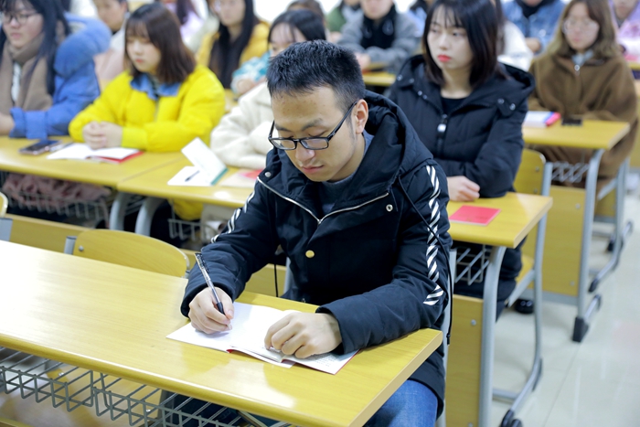 C:\Users\remoteapp\Pictures\中药与营养保健学院\比赛\1203党课\党课听课.jpg C:\Users\remoteapp\Pictures\中药与营养保健学院\比赛\1203党课\党课听课.jpg