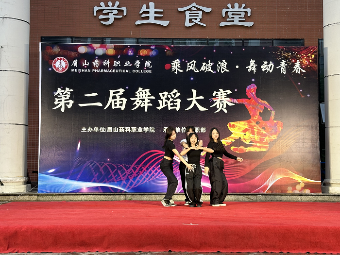 图片2.png 图片2.png