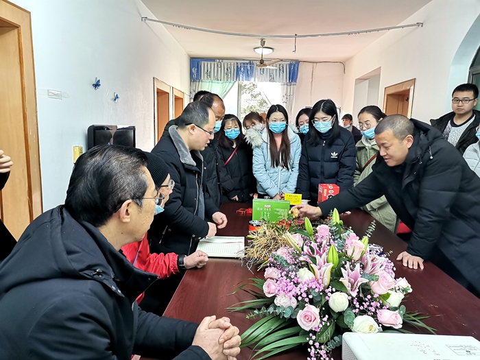 C:\Users\remoteapp\Pictures\喜讯\知联会\1223知联会5.jpg C:\Users\remoteapp\Pictures\喜讯\知联会\1223知联会5.jpg