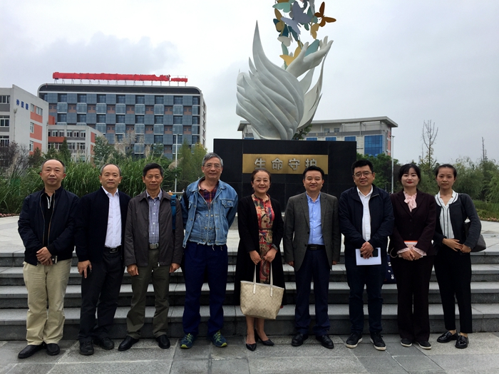 \\tsclient\E\0927成铁卫校2.jpg \\tsclient\E\0927成铁卫校2.jpg