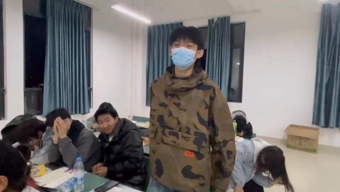 C:\Users\Administrator\Desktop\图片2.jpg C:\Users\Administrator\Desktop\图片2.jpg