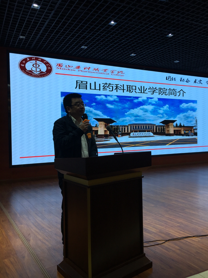 \\tsclient\E\0927成铁卫校5.jpg \\tsclient\E\0927成铁卫校5.jpg
