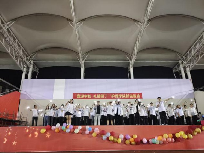 图片2.jpg 图片2.jpg
