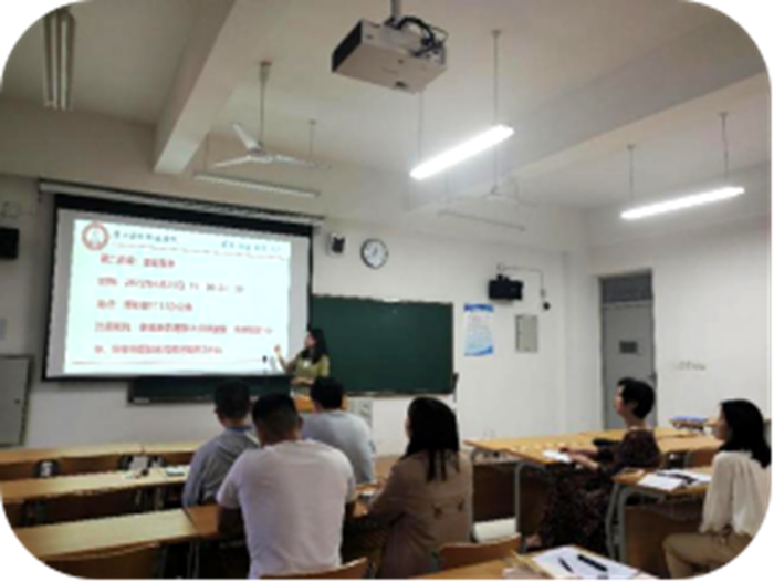 辅导员3.png 辅导员3.png