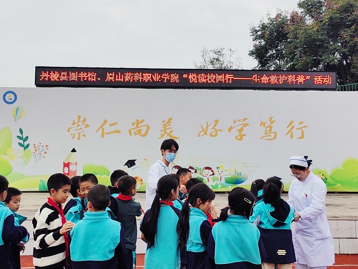 0d5ca467153959a153bd2763add415b.jpg 0d5ca467153959a153bd2763add415b.jpg