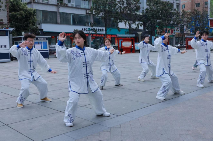 图片5.png 图片5.png