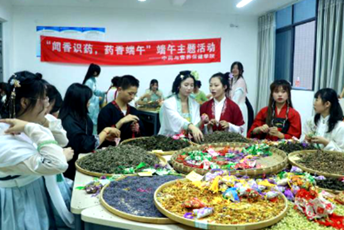 图片4.png 图片4.png