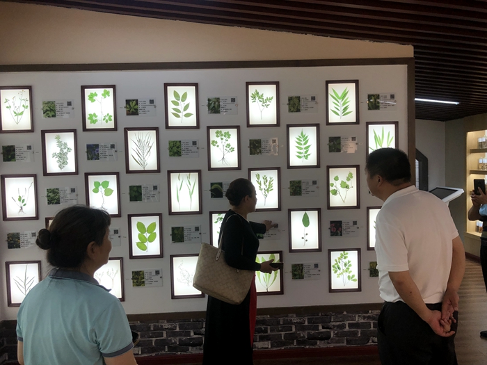C:\Users\remoteapp\Pictures\保卫处\参观.jpg C:\Users\remoteapp\Pictures\保卫处\参观.jpg