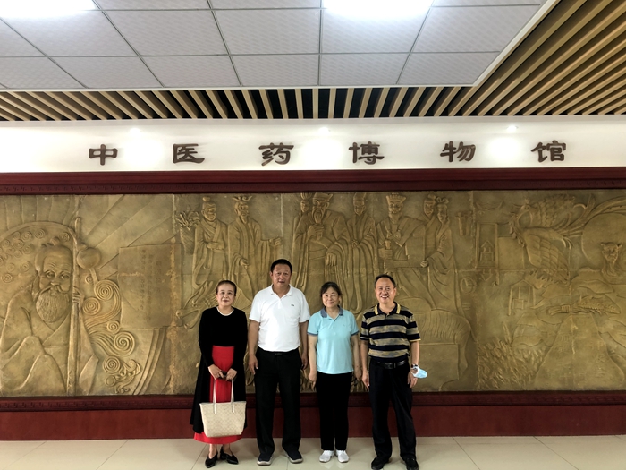 C:\Users\remoteapp\Pictures\保卫处\教育厅检查合影.jpg C:\Users\remoteapp\Pictures\保卫处\教育厅检查合影.jpg