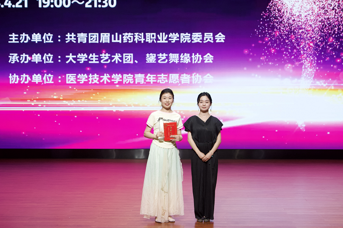 图片4.png 图片4.png